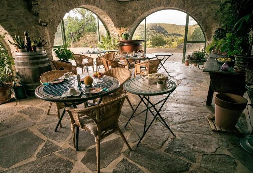 פנסיון Mas De Bombequiols