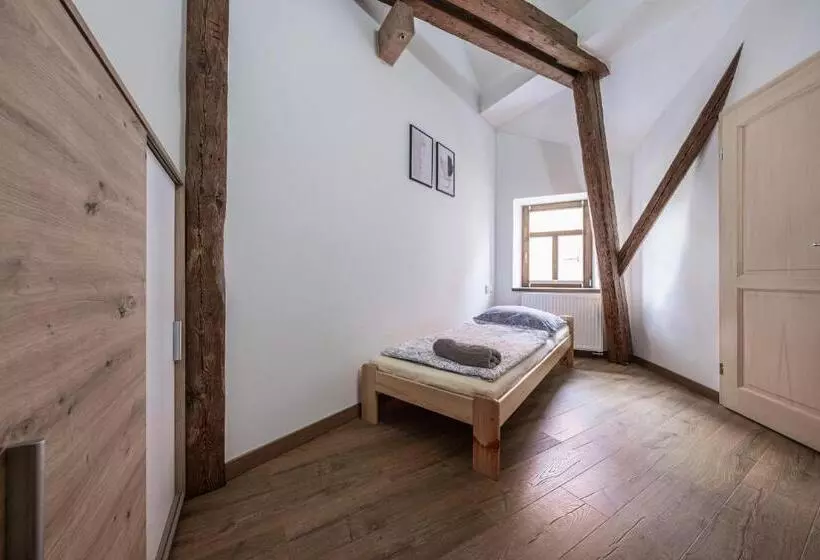 Majatalo Penzion Mnich