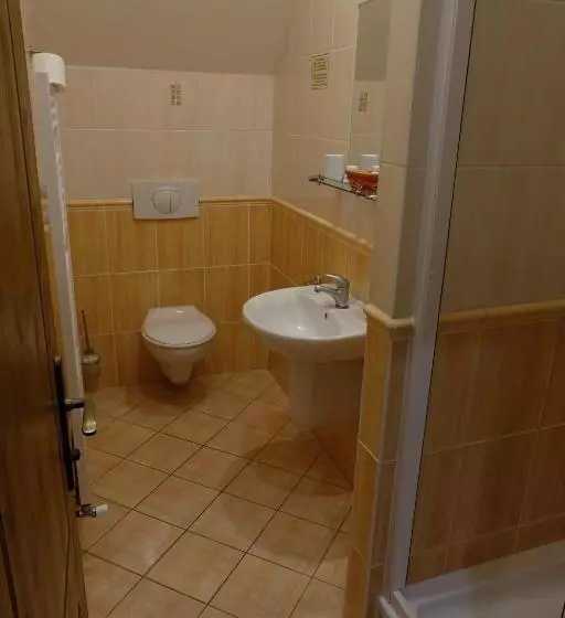 Majatalo Penzion Mnich