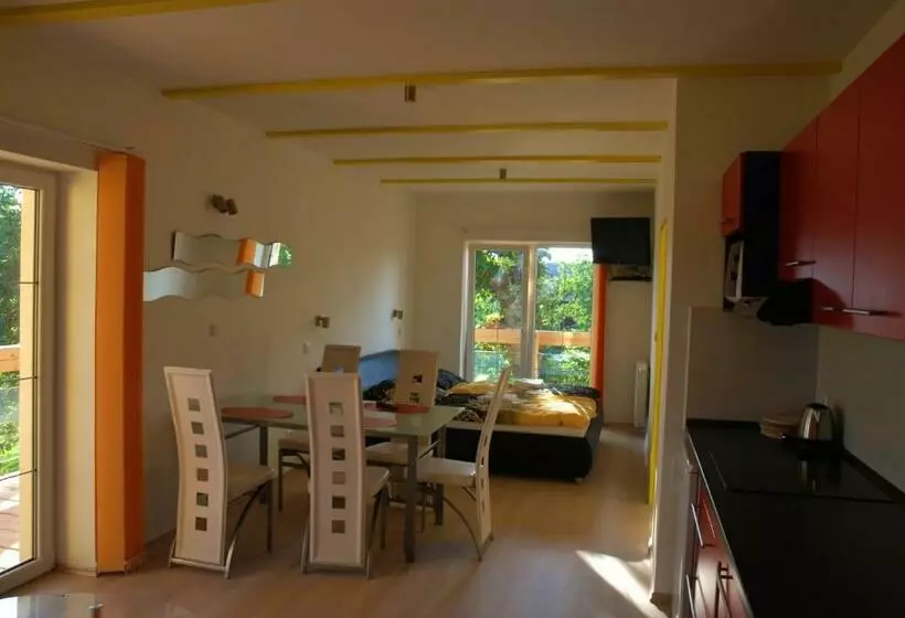 Majatalo Penzion Patriot