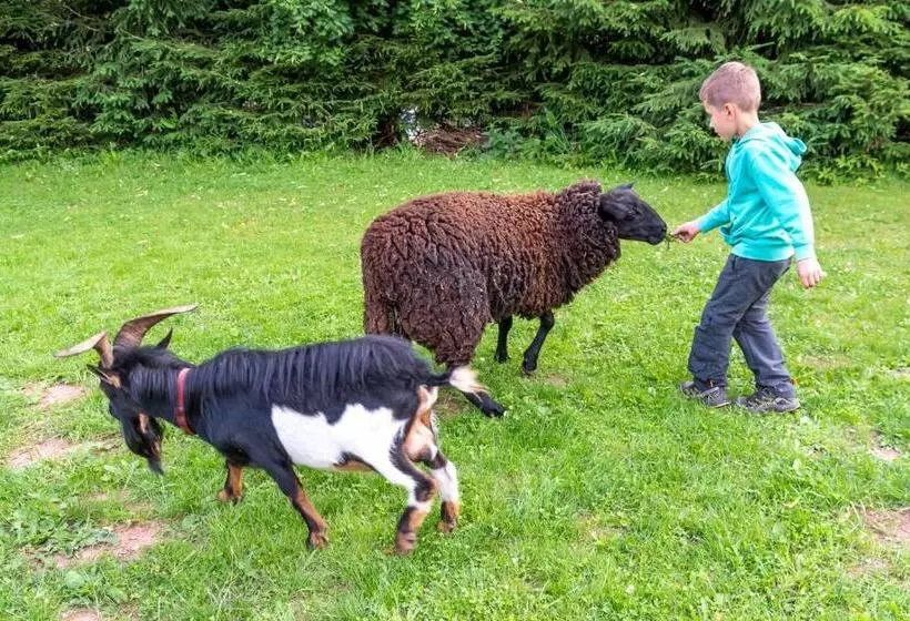 Majatalo Penzion Vápenka