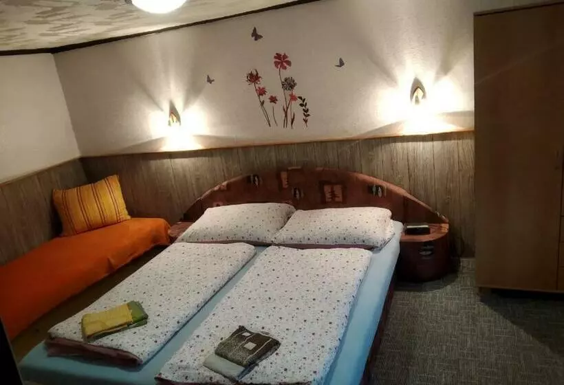 Majatalo Ubytování Riegel