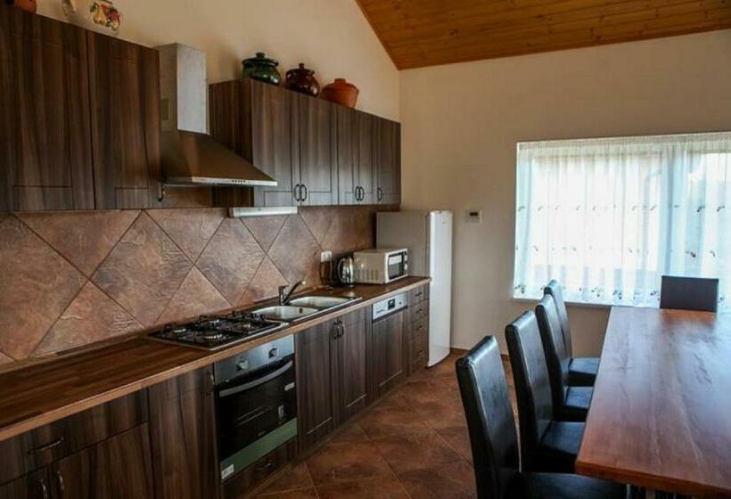 פנסיון Vendégház Harsány