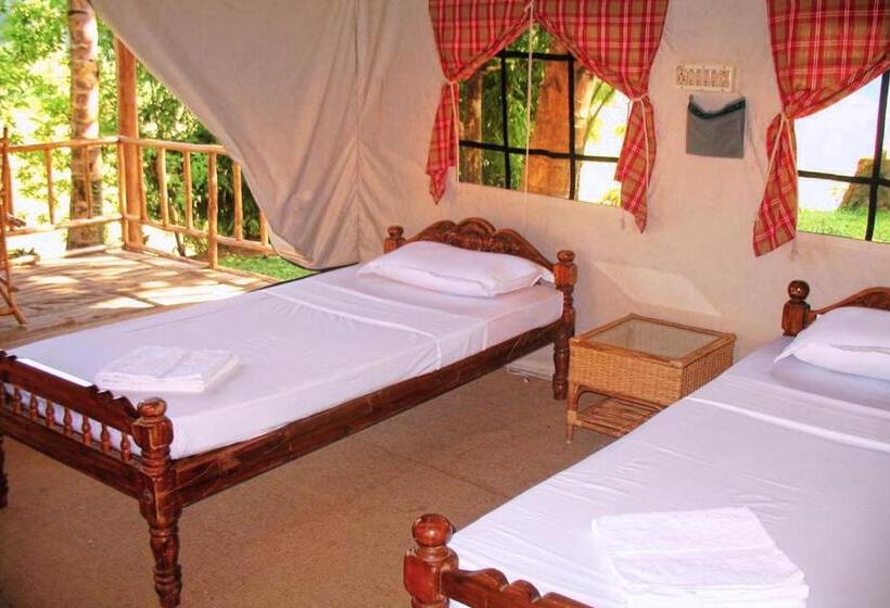 אתר נופש Amritara Riverside Luxury Tents