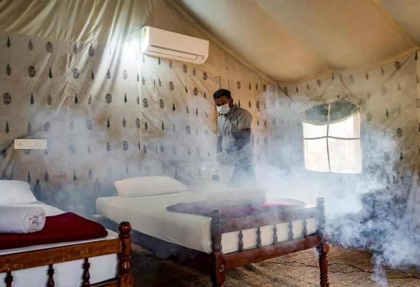 Lomakeskus Amritara Riverside Luxury Tents