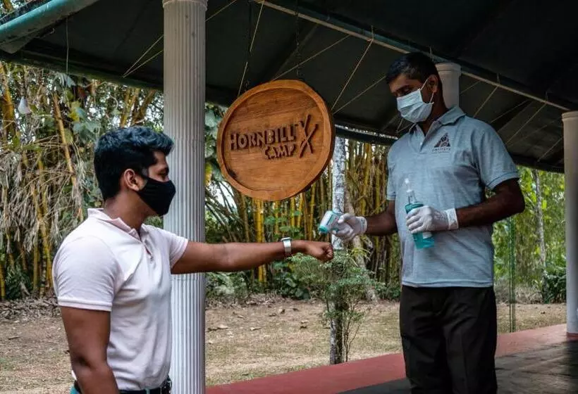 Lomakeskus Amritara Riverside Luxury Tents