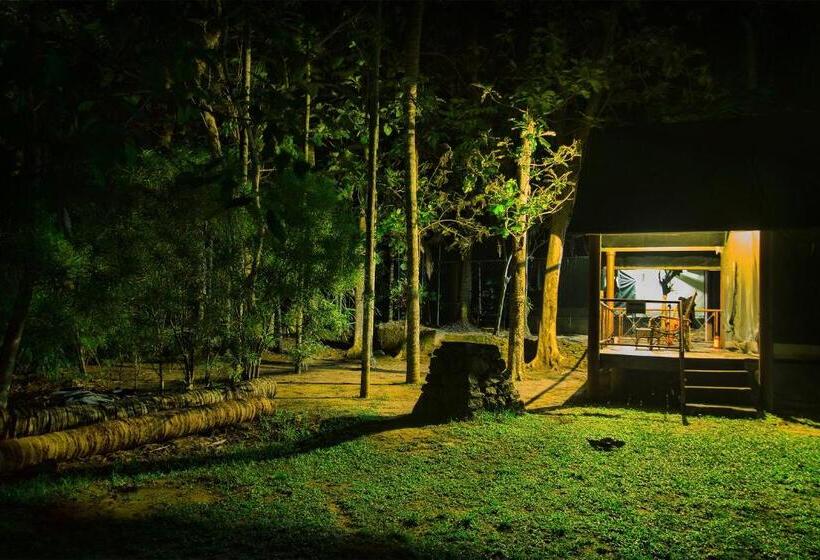 אתר נופש Amritara Riverside Luxury Tents