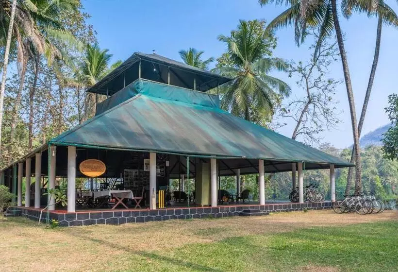 Lomakeskus Amritara Riverside Luxury Tents