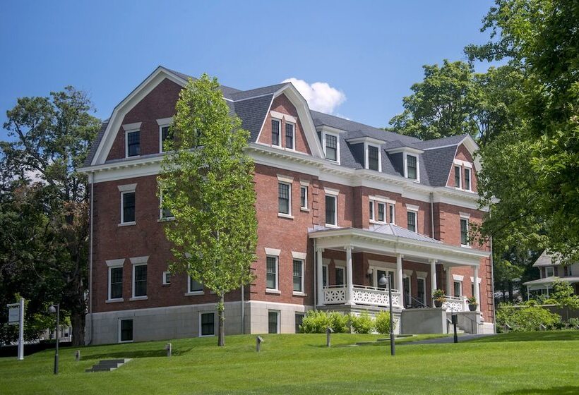 旅馆 Inns Of Aurora Resort & Spa