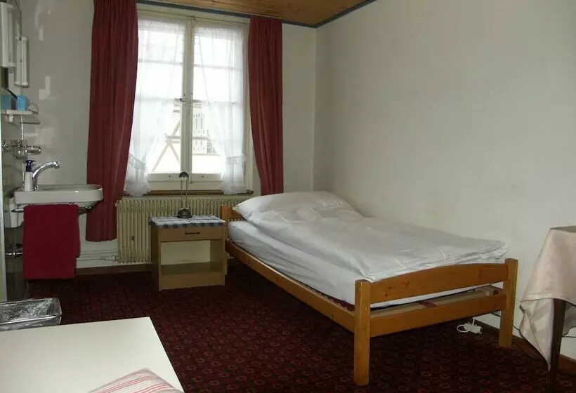 ユースホステル Landgasthof Bären