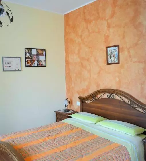 ホテル Agriturismo E Turre