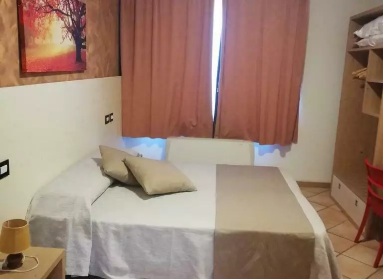 ホテル Agriturismo Pituello