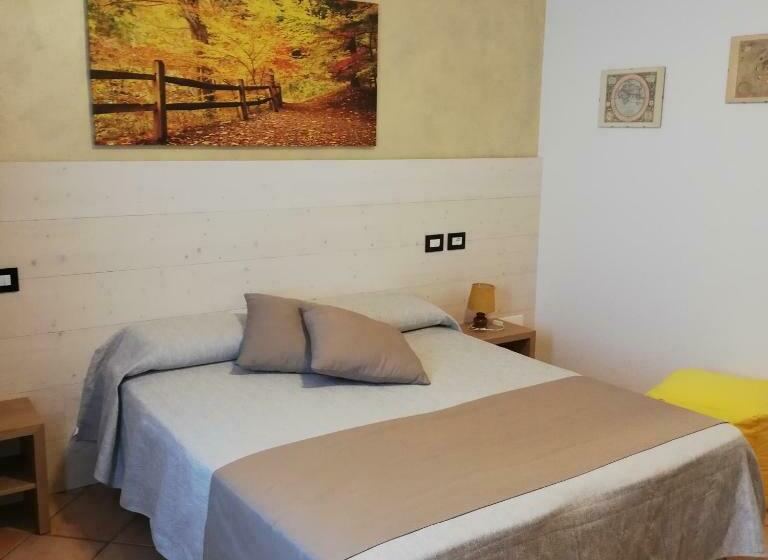 בית מלון כפרי Agriturismo Pituello