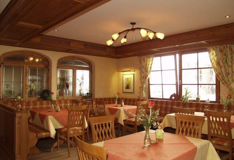 ホテル Landgasthof Goldene Rose