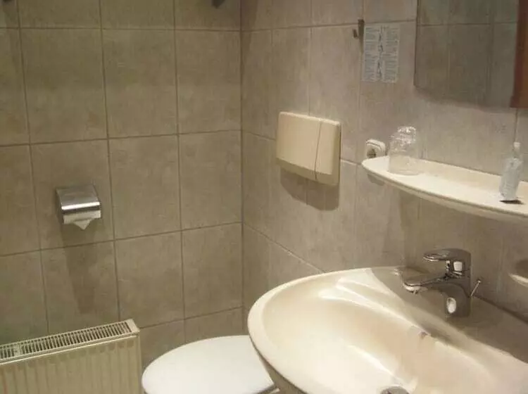 Hotelli Landgasthof Goldene Rose