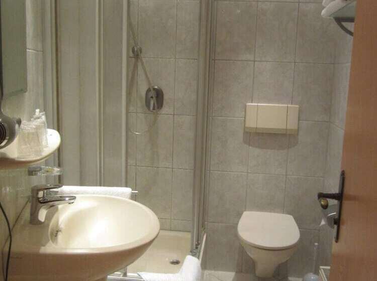 ホテル Landgasthof Goldene Rose