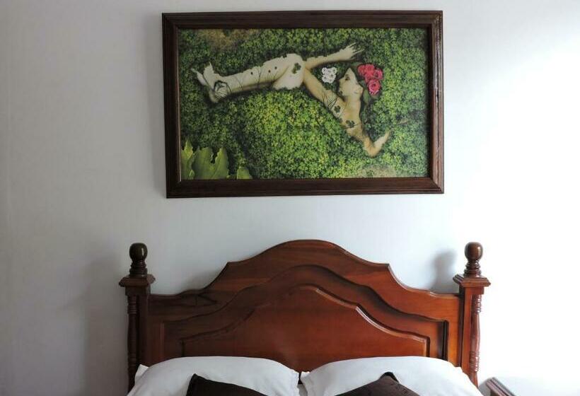 هتل Las Marías Family Home