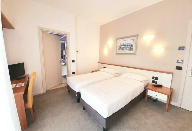 فندق Ristorante Al Giardinetto