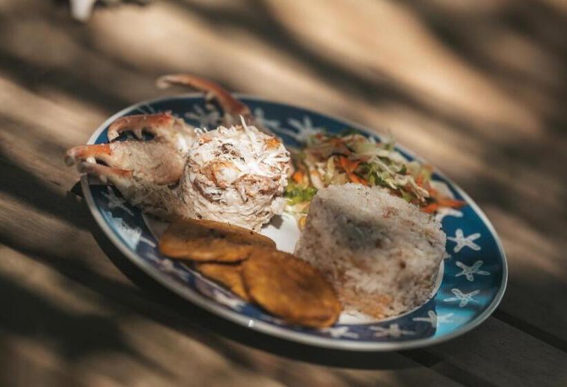 هتل Cabana Salsipuedes