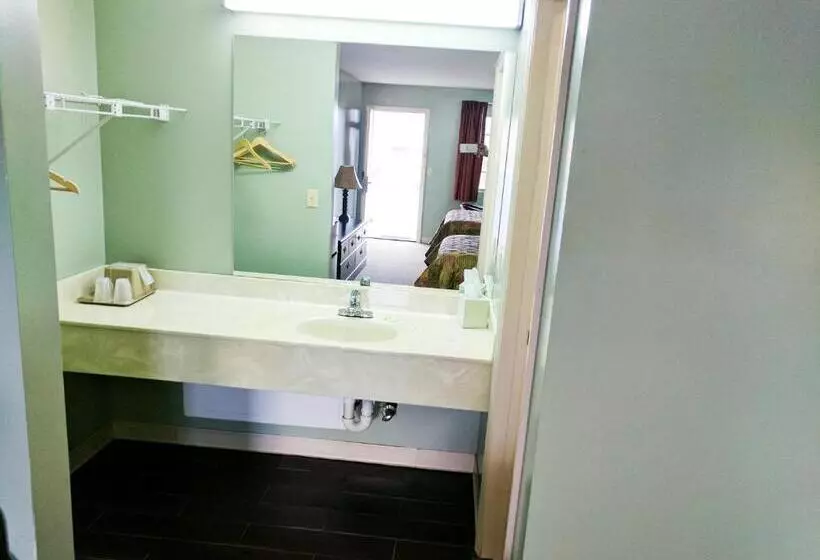 Motelli Hearthstone Inn