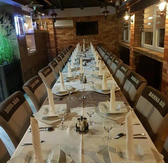 Pensjonat Barna Bár Motel&apartman