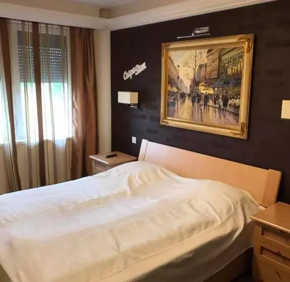 ペンション Barna Bár Motel&apartman