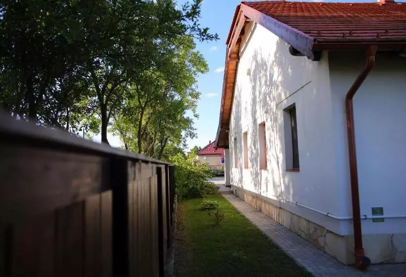 Majatalo Csaronda Vendegház