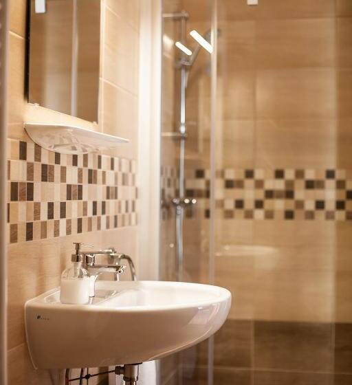 פנסיון Maushaus