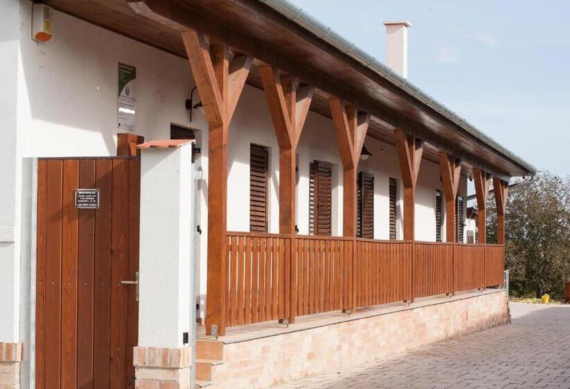 פנסיון Maushaus