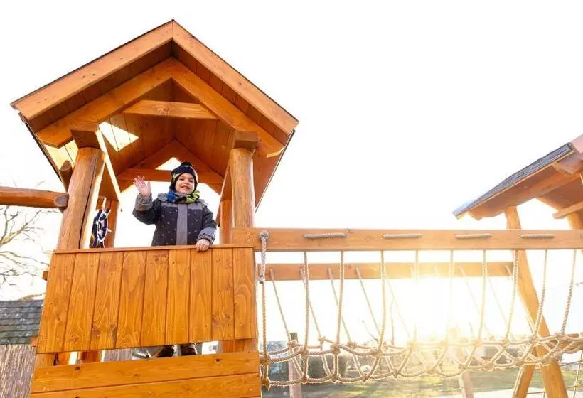 Majatalo Mézes Vendégház és Apiterápiás Központ