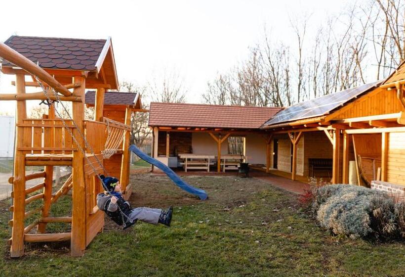 פנסיון Mézes Vendégház és Apiterápiás Központ