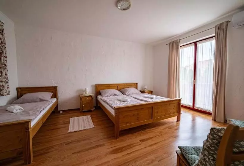 Majatalo Szellő Porta