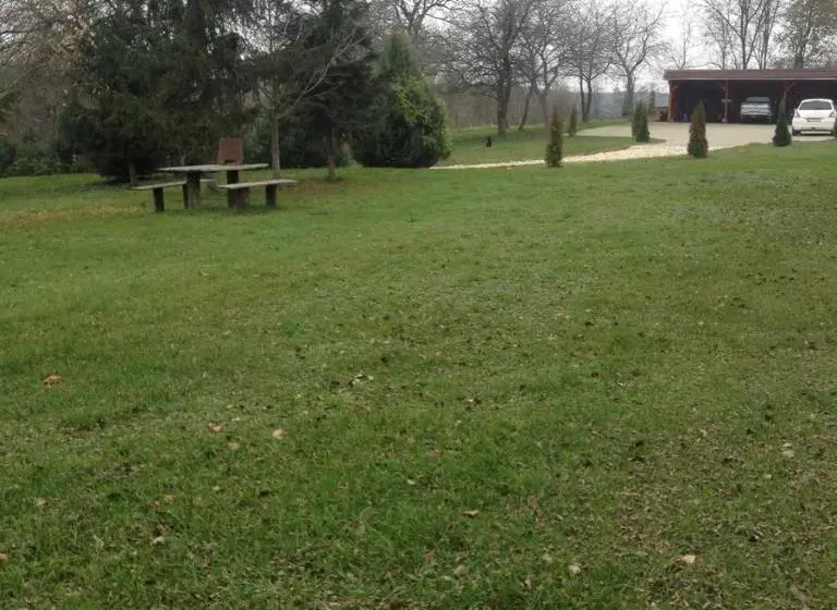 Majatalo Vadaspuszta Vendeghaz