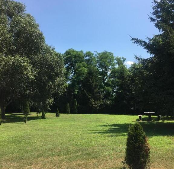 펜션 Vadaspuszta Vendeghaz