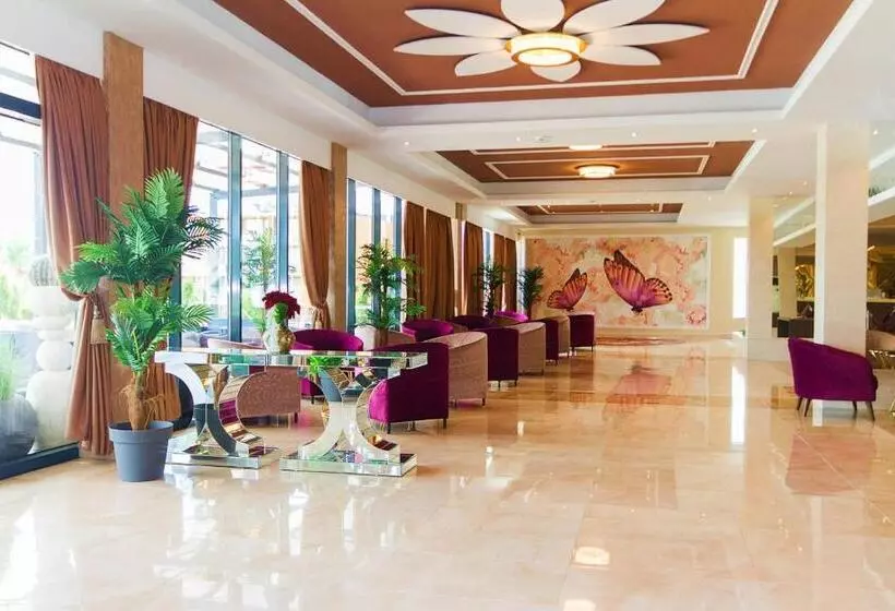 Europe Hotel & Casino All Inclusive