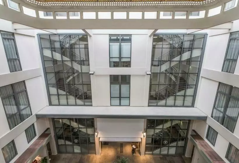 Отель Appart City Classic Lyon Part Dieu