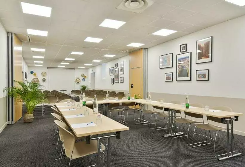 Отель Appart City Classic Lyon Part Dieu