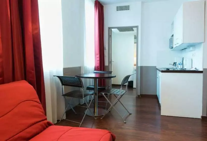 Отель Appart City Classic Lyon Part Dieu