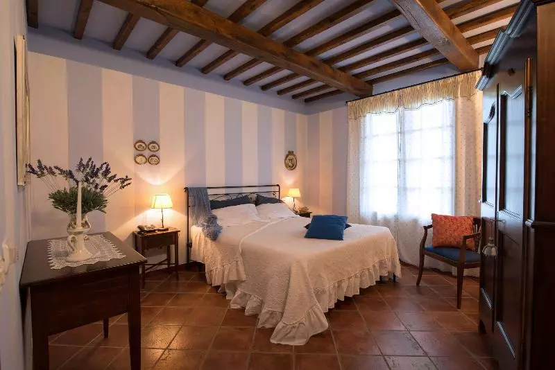 בית מלון כפרי Casa Lari