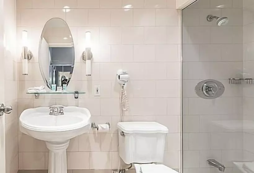 호텔 Chrome Montreal Centreville