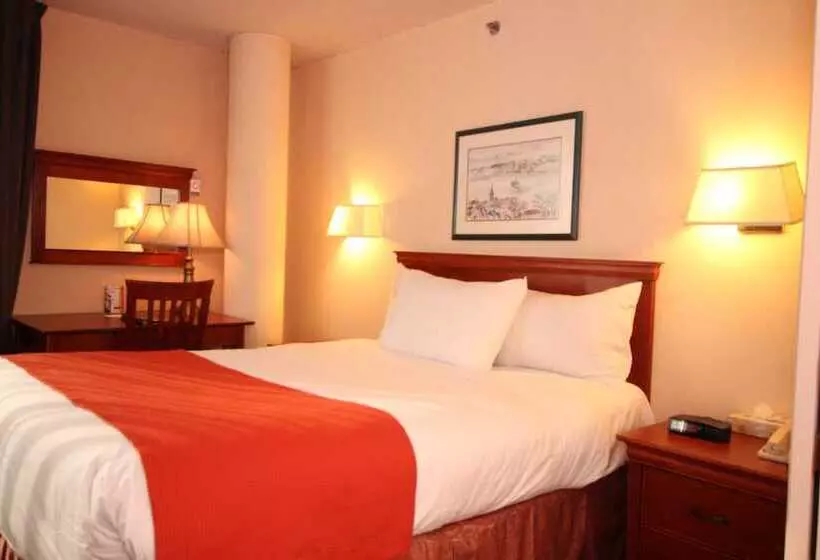 호텔 Chrome Montreal Centreville