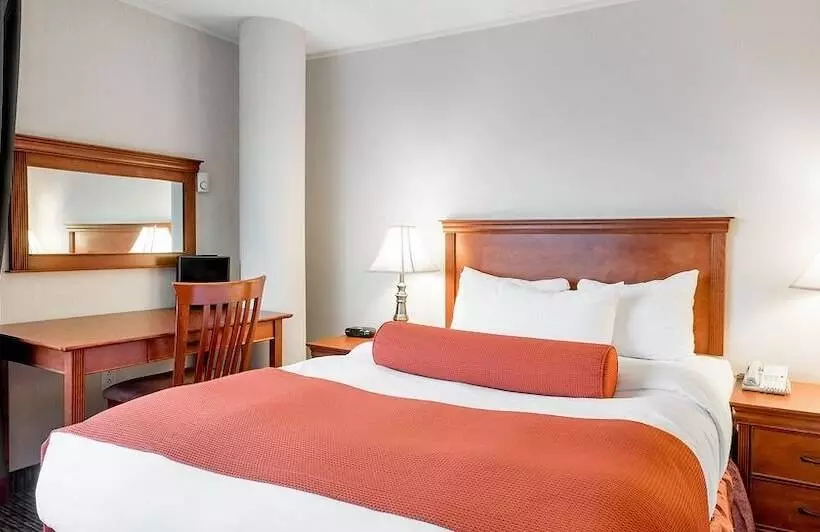 호텔 Chrome Montreal Centreville