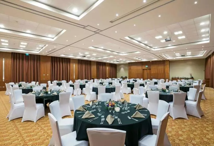 فندق Crowne Plaza Brussels Airport, An Ihg