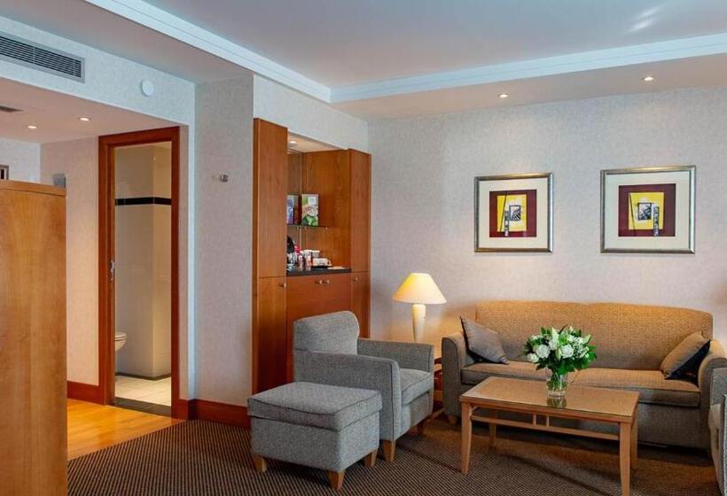 ホテル Crowne Plaza Brussels Airport, An Ihg