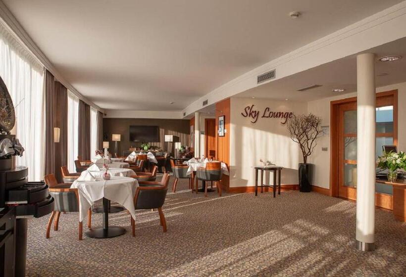 ホテル Crowne Plaza Brussels Airport, An Ihg