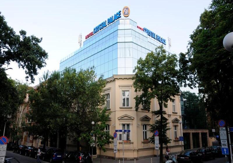 בית מלון כפרי Crystal Palace Boutique