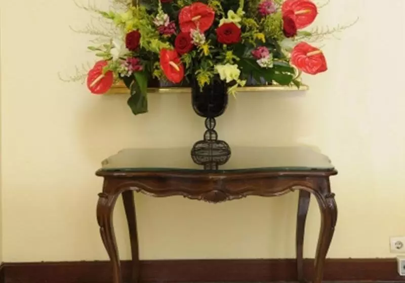 فندق Crystal Palace Boutique