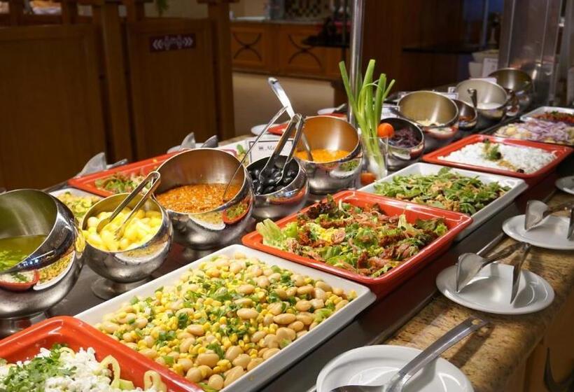 ホテル Dit Majestic Beach Resort