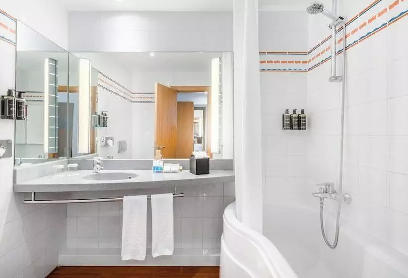 هتل Exe Madrid Norte