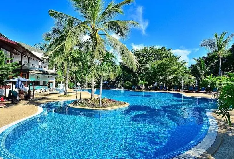 ホテル First Bungalow Beach Resort